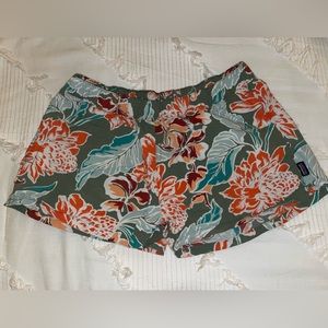 Patagonia Barely Baggies Women’s Shorts